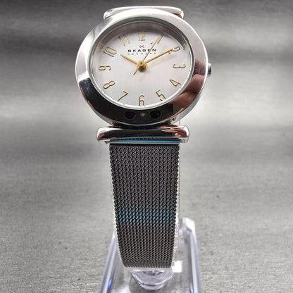 Skagen Watch Women 25mm Silver Dial Silver Tone Round 107SGSC New Battery Mesh L5