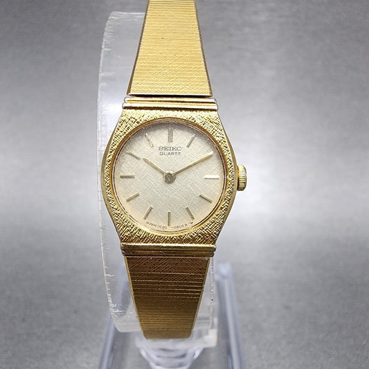 VTG Seiko Watch Women 17mm Champangne Dial Gold Tone Round 2C20-0250 New Battery