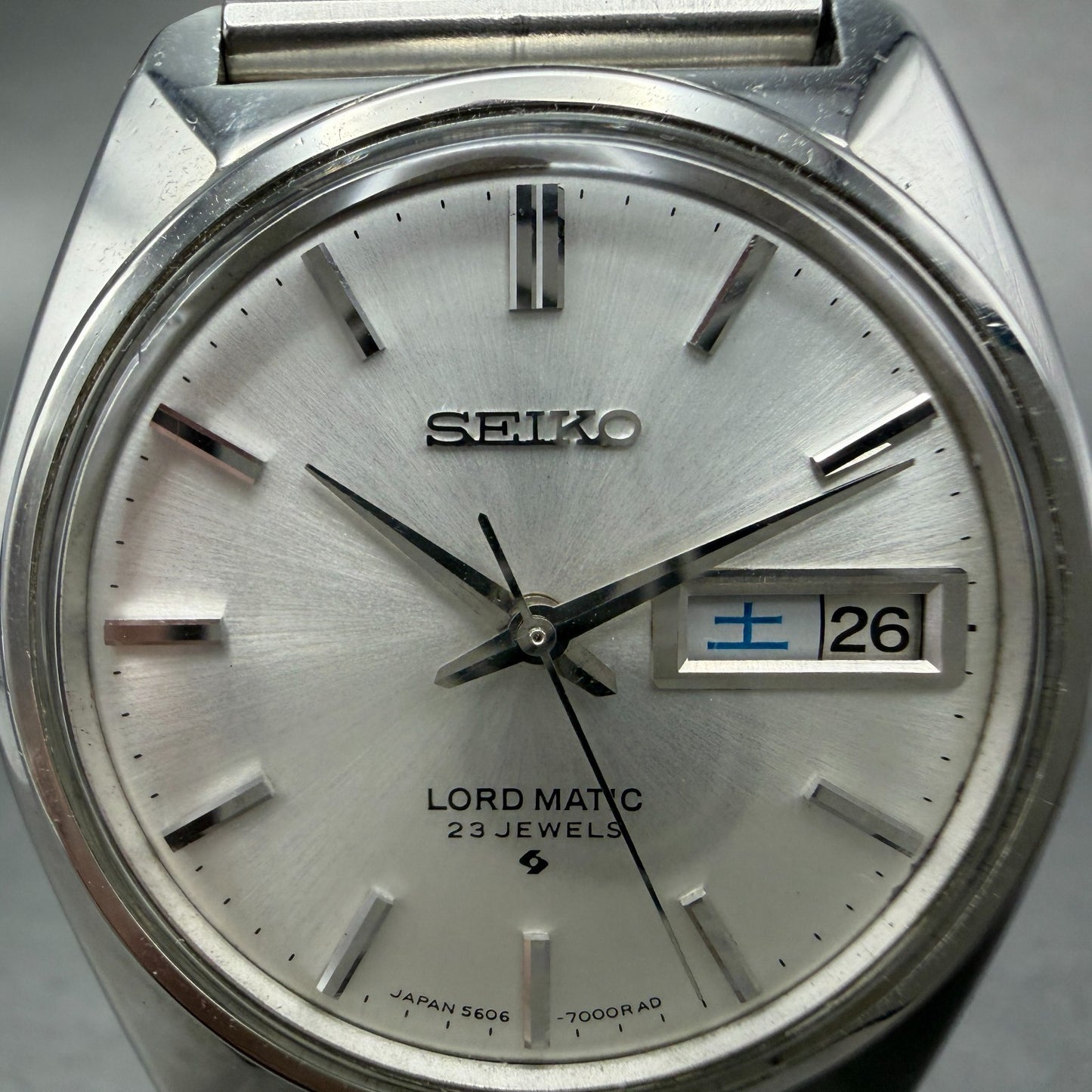 Seiko Lord Matic Watch Men 35mm White Dial Silver Daydate 5606-7000 READ!!! Runs1