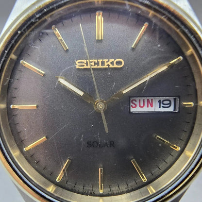 Seiko Solar Watch Men 37mm Gray Dial Two Tone Daydate Round V158-0AA0 Runs JP451