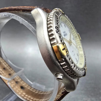 Timex Indiglo Dive Watch Unisex 34mm White Dial Silver Round New Battery VTG3