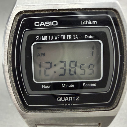 Casio 58 S005 Watch Men 36mm Digital Silver Tone Daydate New Battery Vintage1