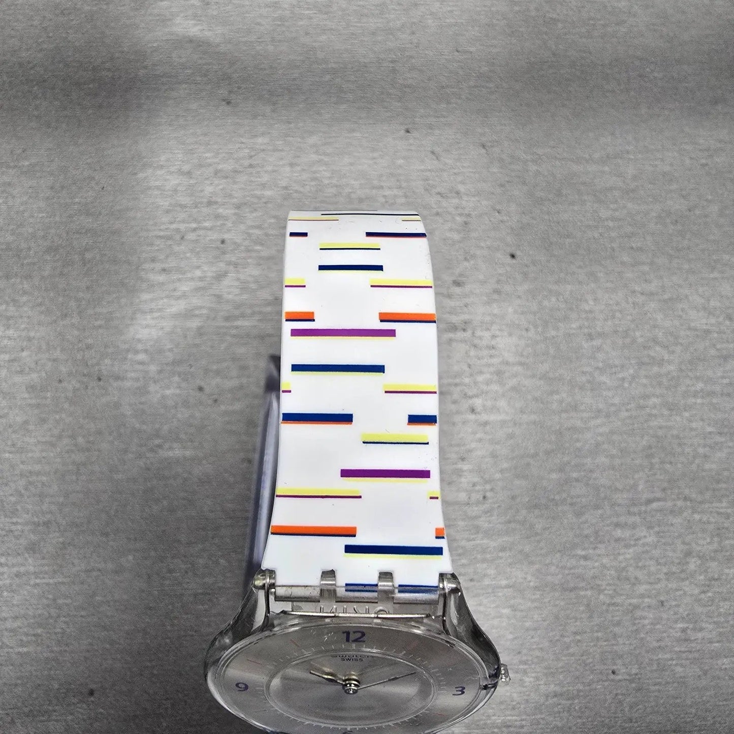 Swatch THIN LINER Watch Men Silver Dial Clear Case Round SFE108 New Battery4