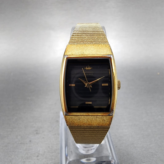 Seiko Tank Watch Women 20mm Black Dial Gold Tone Rectangle 8Y215010 New Battery0