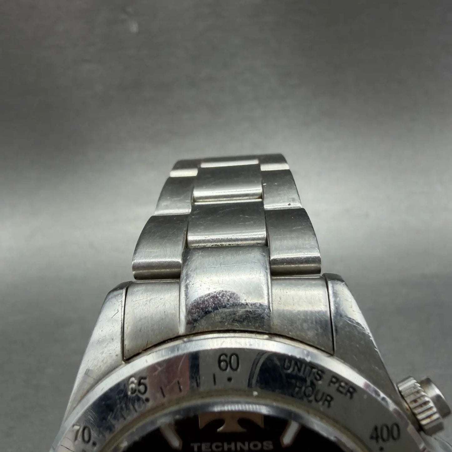 48524093