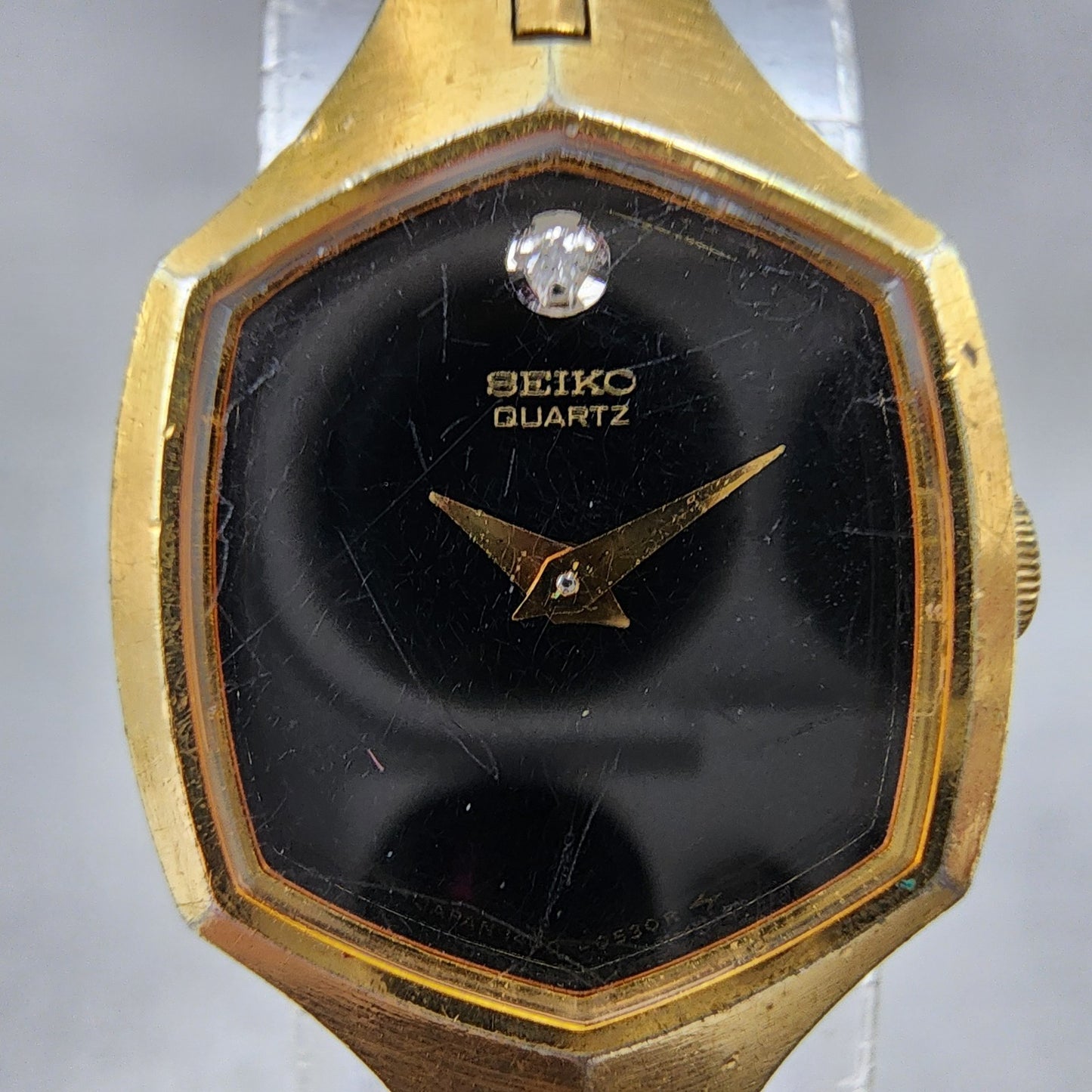 Seiko Watch Women 18mm Black Dial Gold Tone Hexagon 14005319 New Battery1