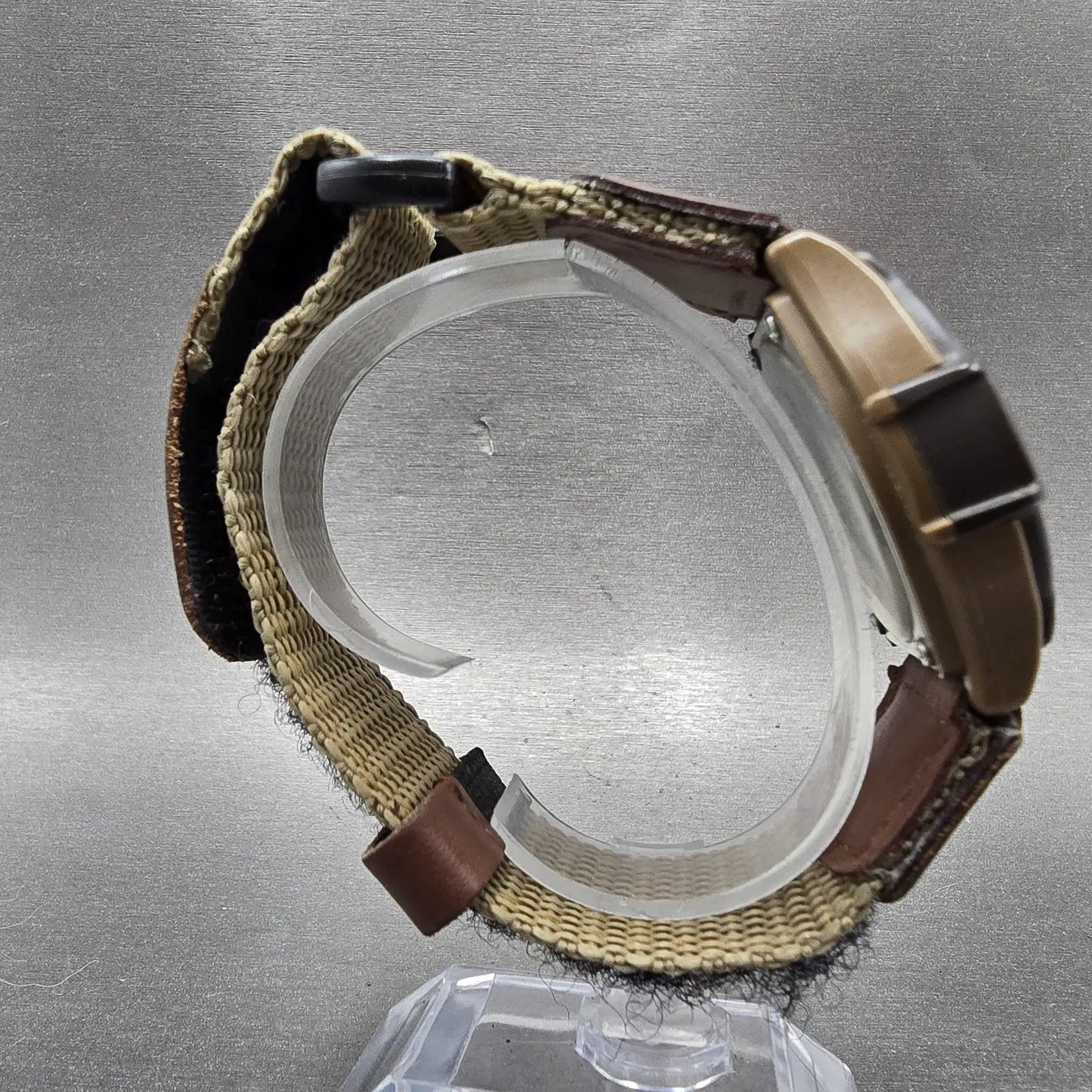 Casio FT-500 Watch Men 42mm Analog Digital Cream Dial Brown Case New Battery SRT8