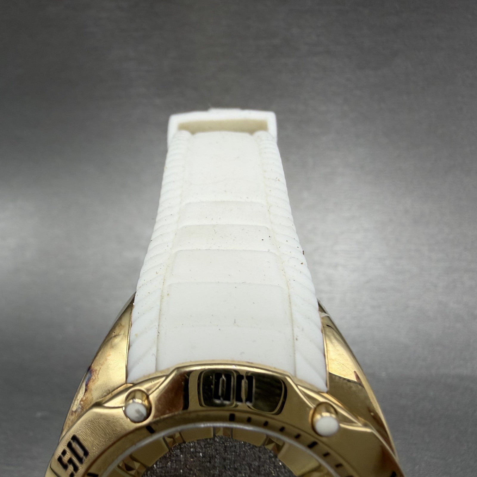 Invicta Venom Watch Women Silver Dial Gold Tone Round Rubber 26147 New Battery4