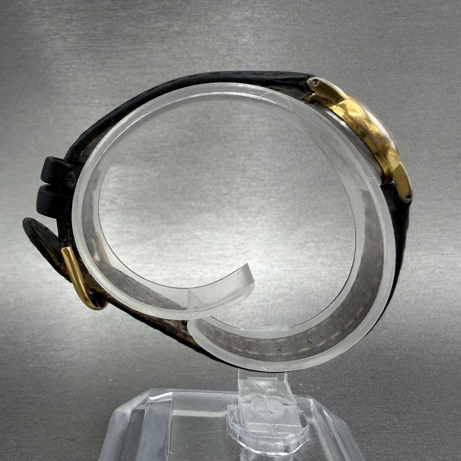 Seiko Watch Women 20mm Black Dial Gold Tone Round Vintage 1N000F69 New Battery8
