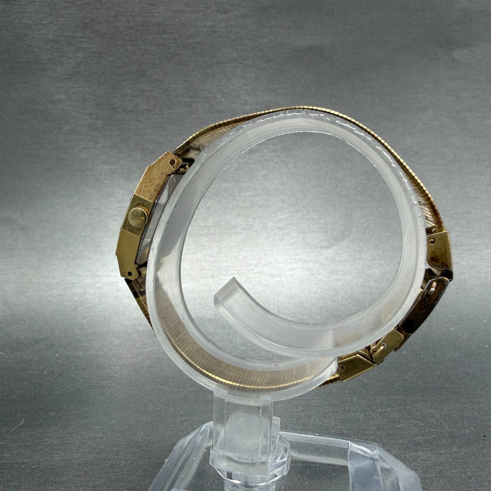 Seiko Watch Women 17mm Black Dial Gold Tone Octagon 1421-5530 New Battery6