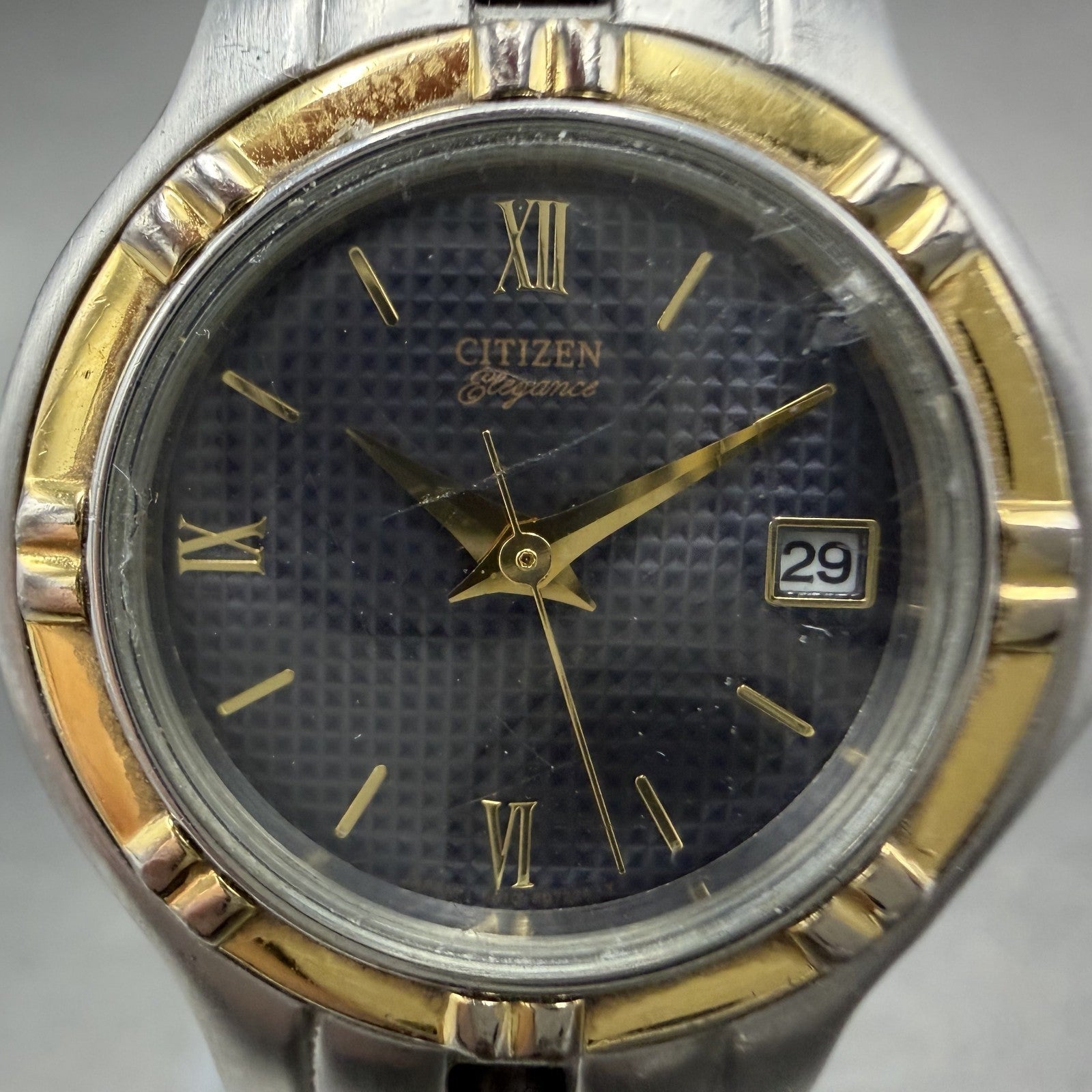 Citizen Elegance Watch Women 25mm Blue Dial Two Tone Date 6010-H04538 New Batt1