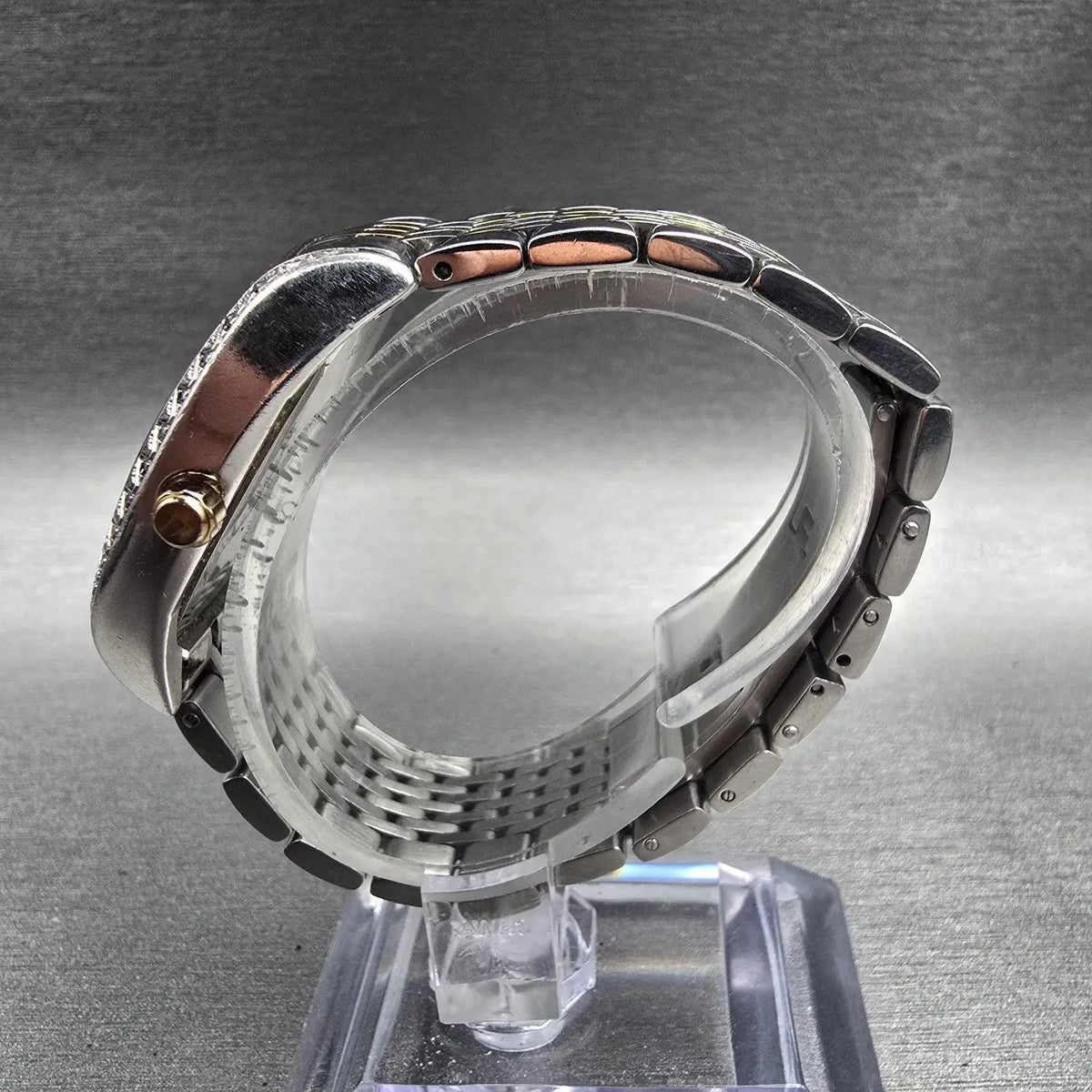 Bulova Watch Women 30mm MOP Dial Two Tone Diamonds Tonneau 98R004 New Battery6
