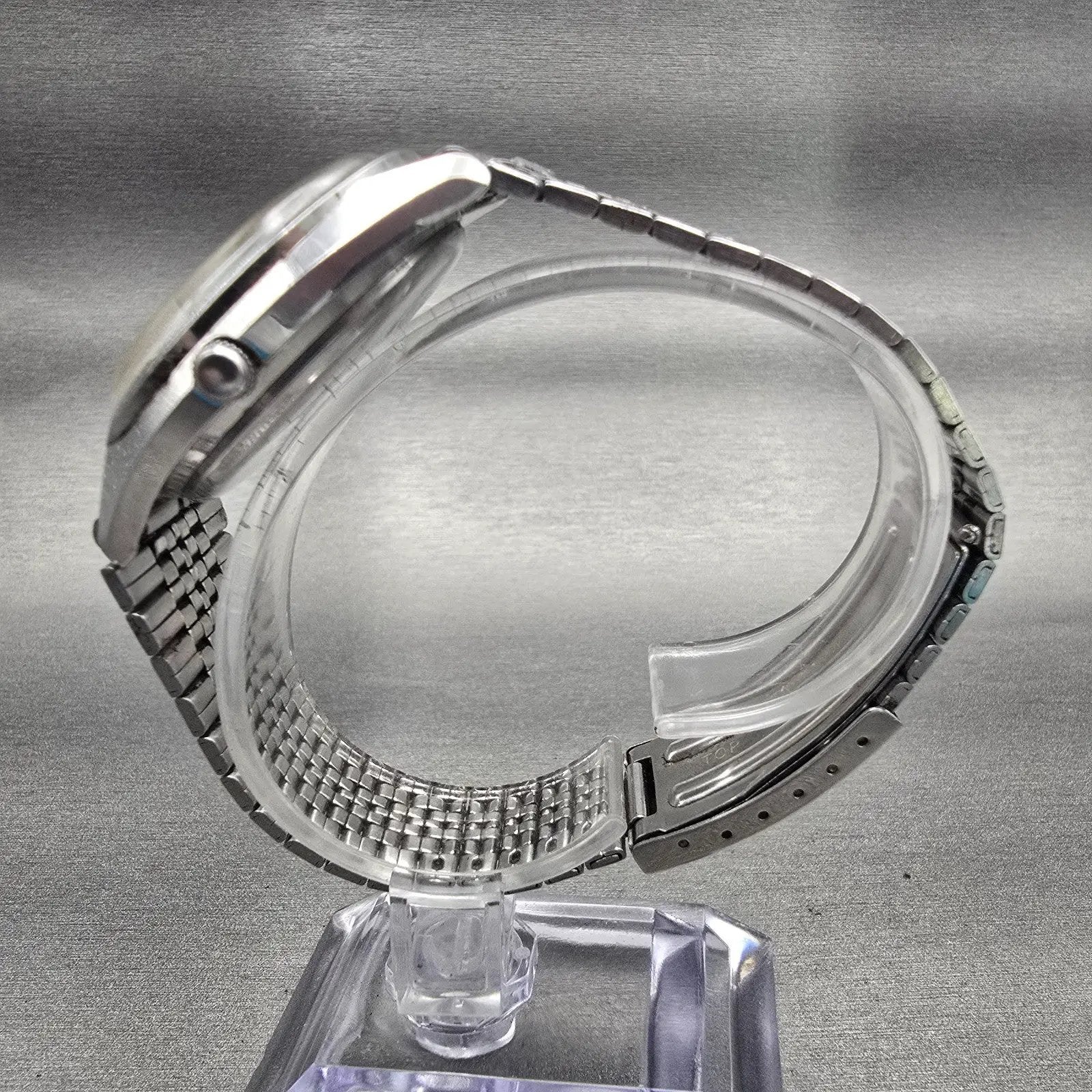 Seiko QT Watch Men 36mm Silver Dial Silver Tone Date Round 0822-8020 New Battery6