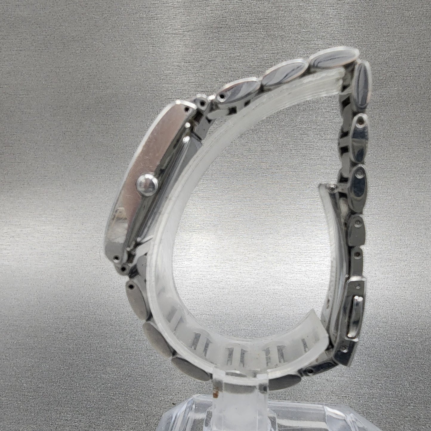 Seiko Lukia Tank Watch Women 24mm Silver Dial Silver Tone 7n820dk0 New Battery6