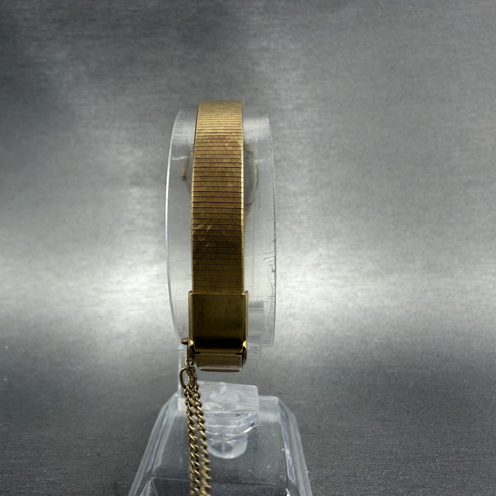 Seiko Watch Women 18mm Champagne Dial Gold Tone Rectangle 1400-8029 New Batt ABC7