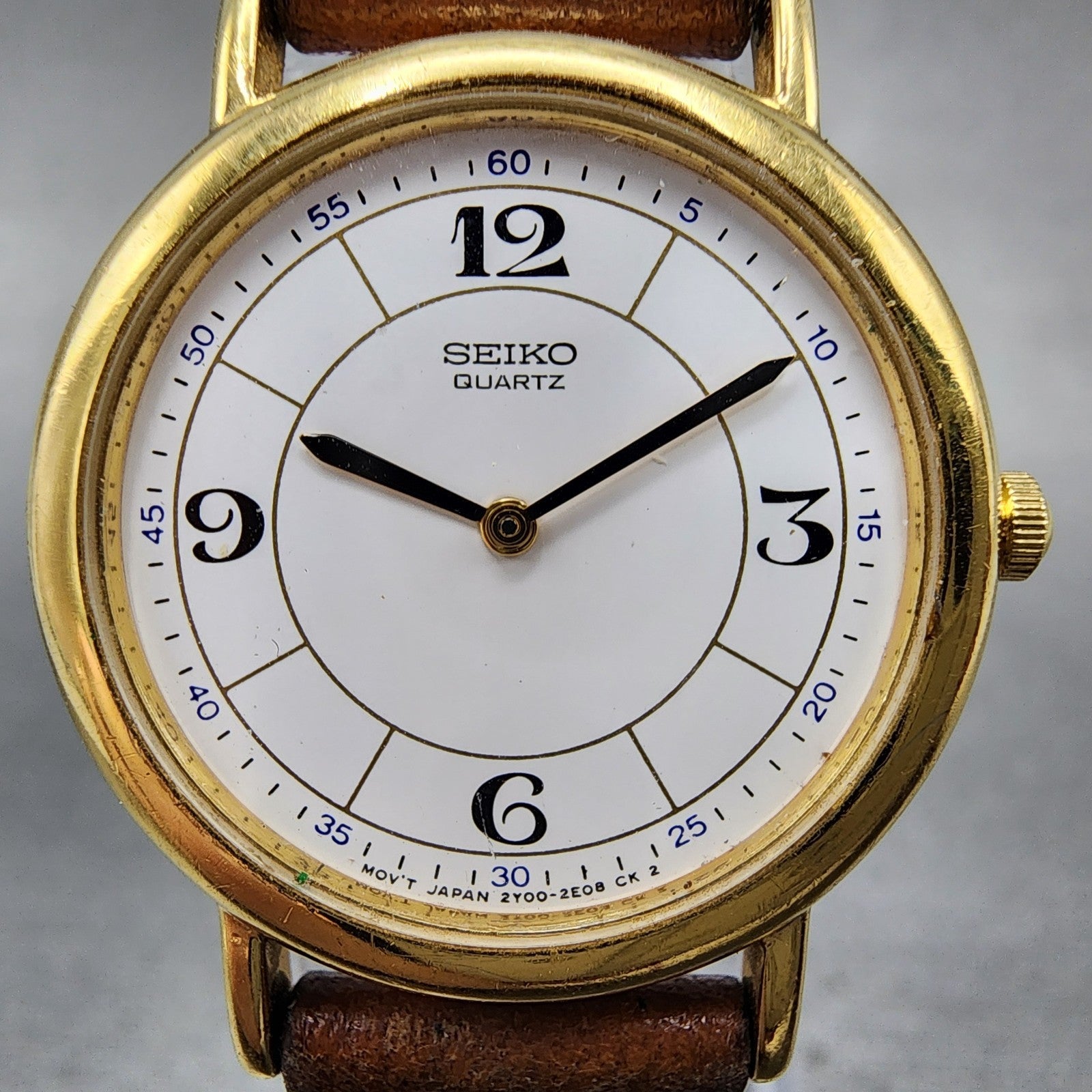 Seiko Watch Women 26mm White Dial Gold Tone Round 2y000C10 New Battery1