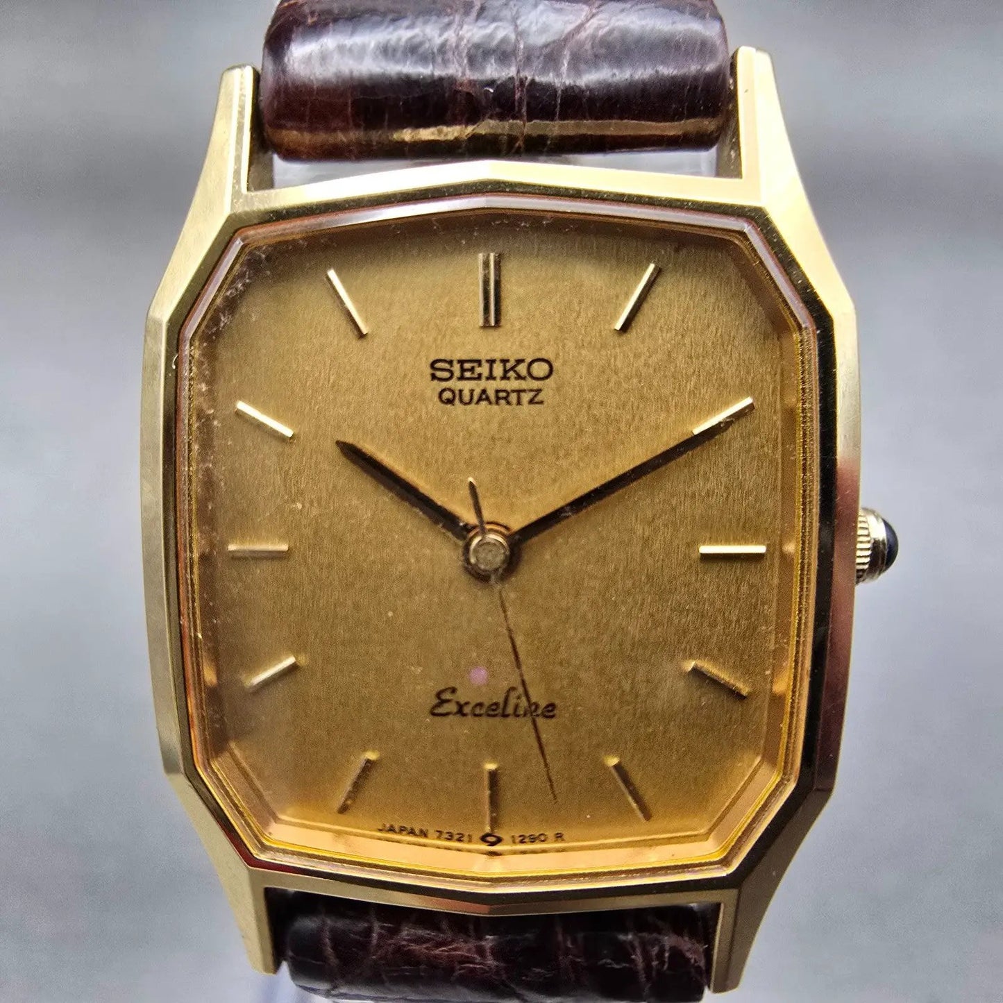 Seiko Exceline Watch Women 21mm Gold Dial Gold Tone Rectangle c New Batt1