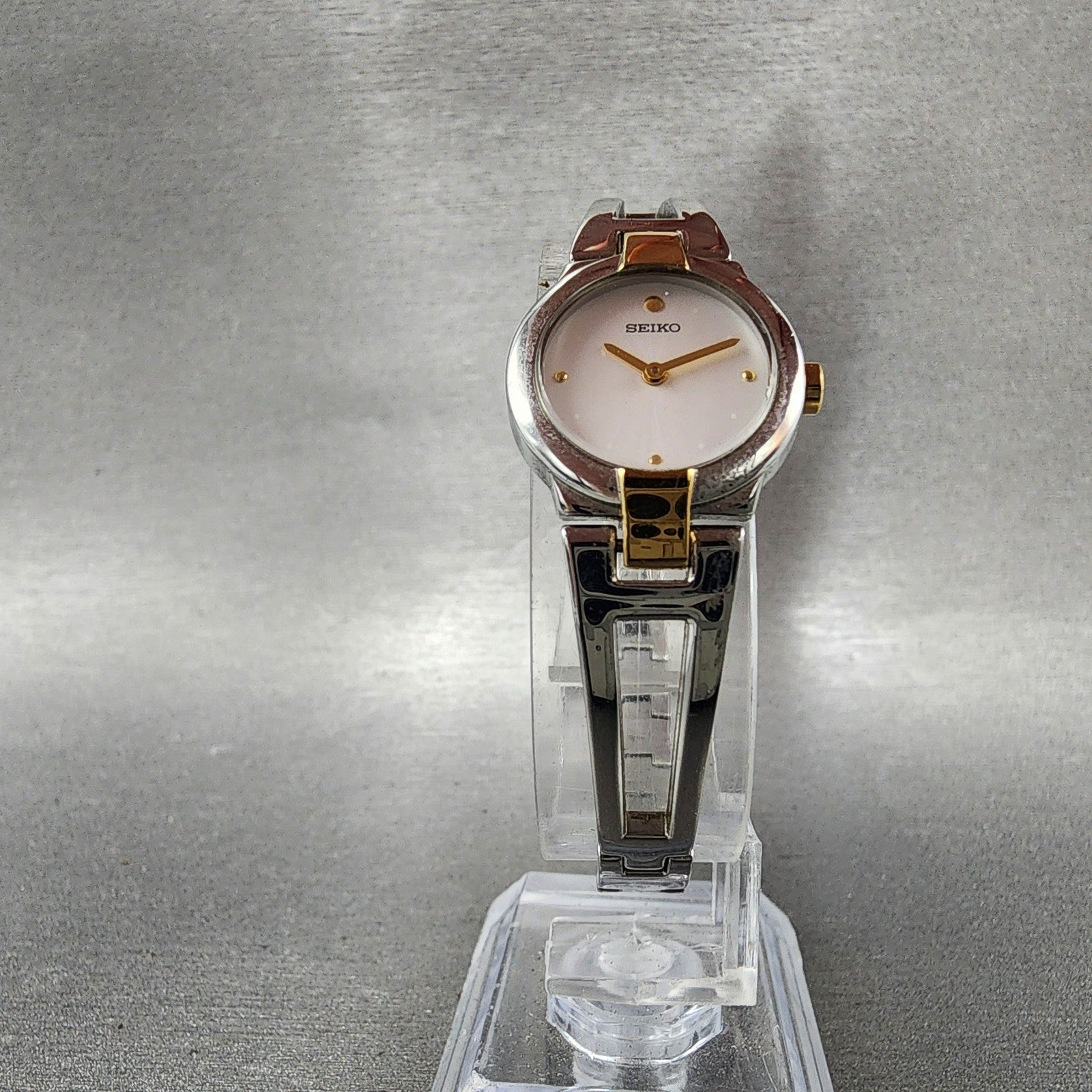 Seiko Watch Women 20mm White Dial Two Tone Round 1N000GM0 New Battery5