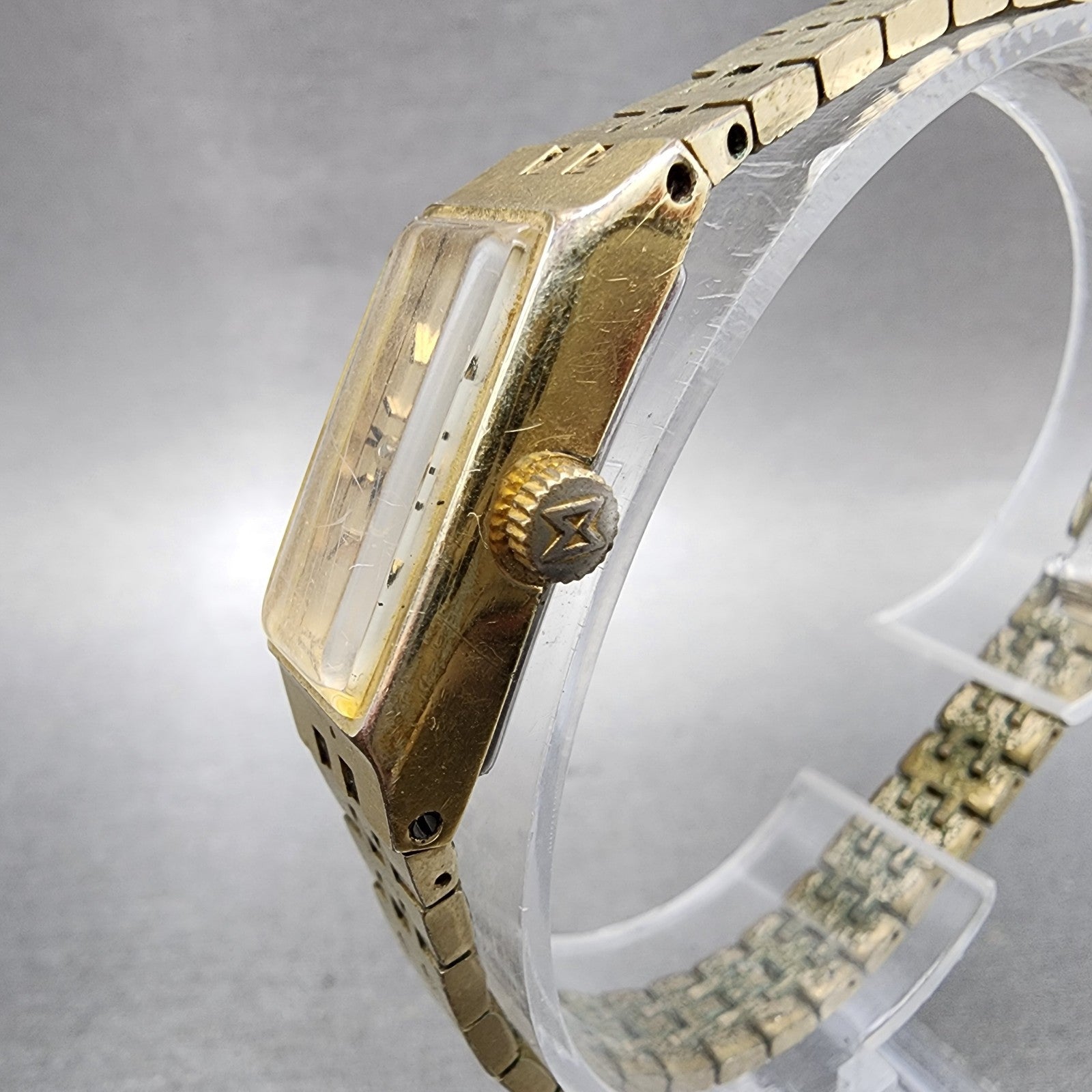 Seiko Tank Watch Women 12mm Champagne Dial Gold Tone Rectangle Manual Wind READ!2