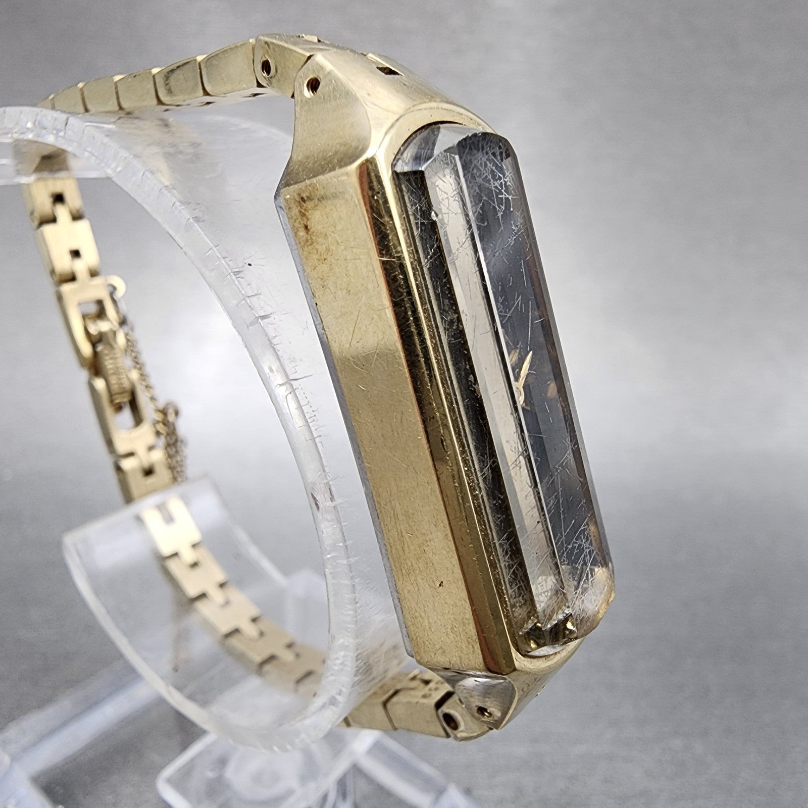 Seiko Tank Watch Women 13mm Gray Dial Gold Tone Manual 15203666 Runs3
