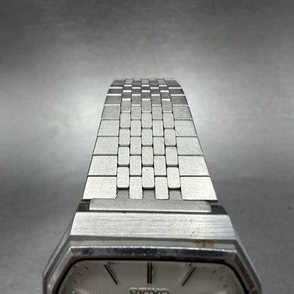 Seiko Chronos Watch Men 32mm Silver Dial Silver Tone Daydate 7433-5010 PARTS5