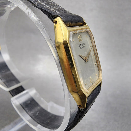 Seiko Tank Watch Women 18mm Gray Dial Gold Tone Rectangle 73206160 New Battery3