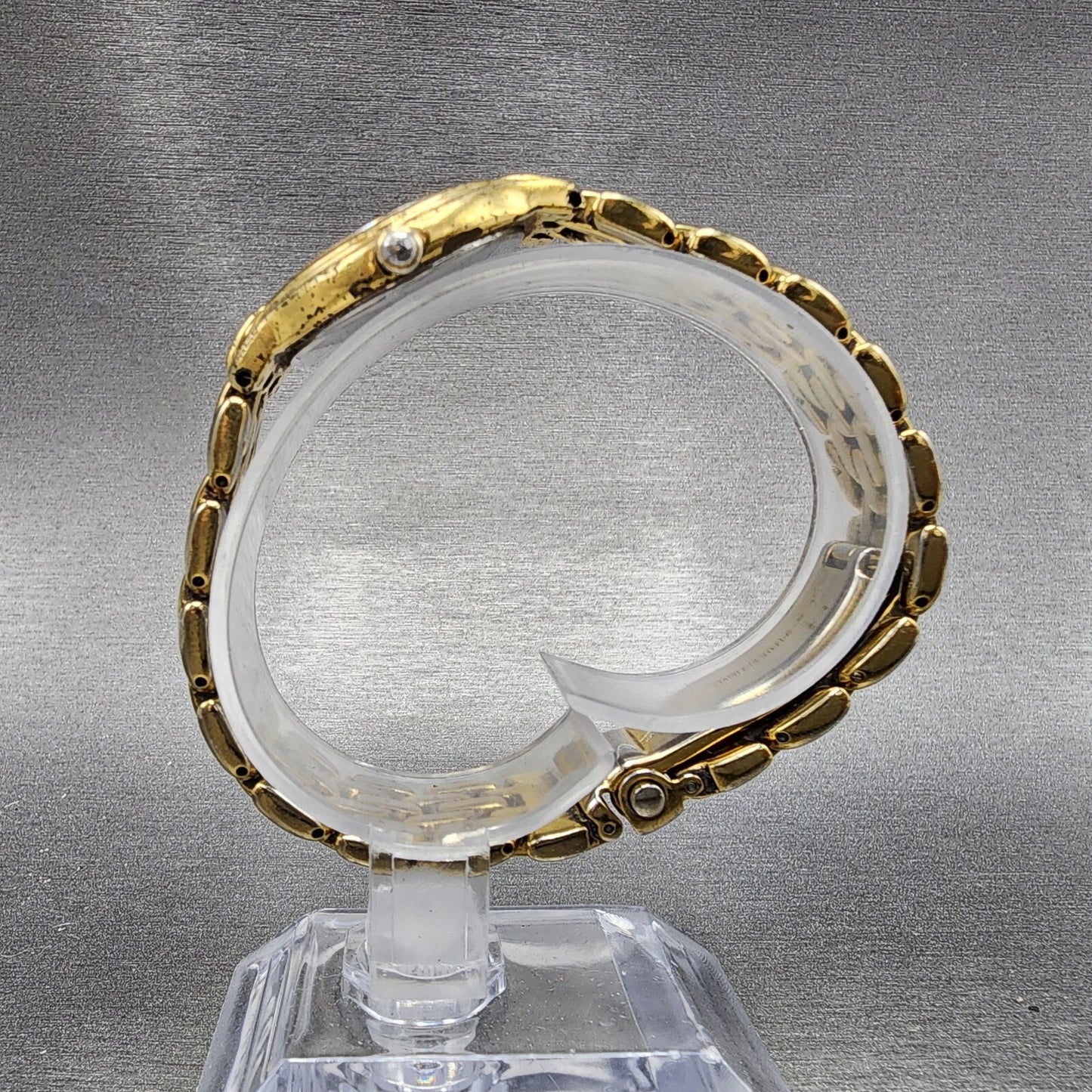 Seiko Watch Women 26mm White Dial Gold Tone Date Round 7N890420 New Battery7