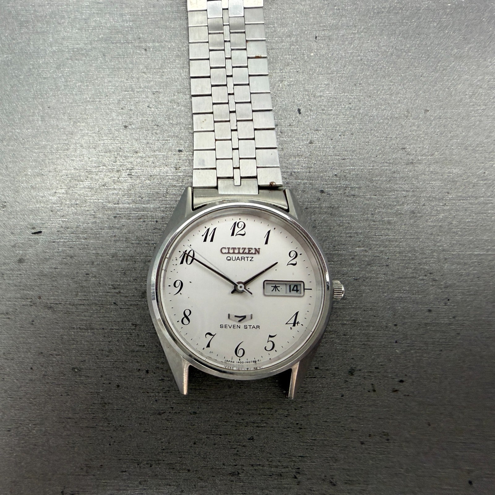 Citizen Seven Star Watch Men 35mm Silver Dial Silver Tone Daydate 4-140214 PARTS0