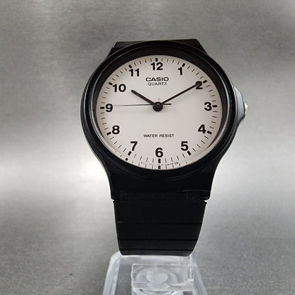 Casio MQ24 Watch Men 34mm White Dial Black Tone Round Resin Band New Battery5