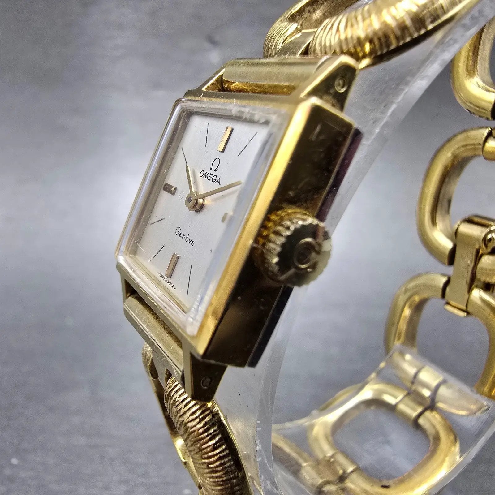 Omega Geneve Tank Watch Women 17mm Silver Dial Gold Plated Manual Wind Runs VTG2