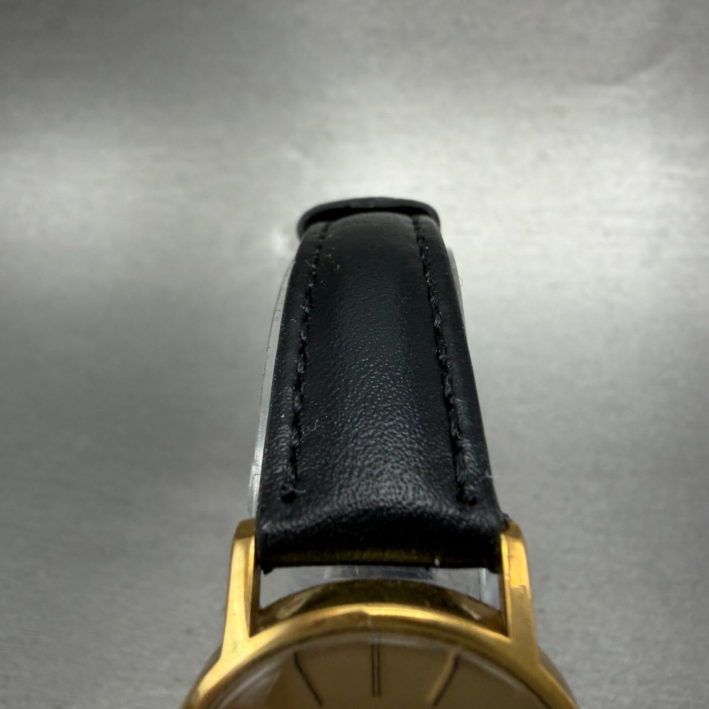 Omega De Ville Watch Women 25mm Gold Dial Gold Plated Manual Wind Runs 511.05084