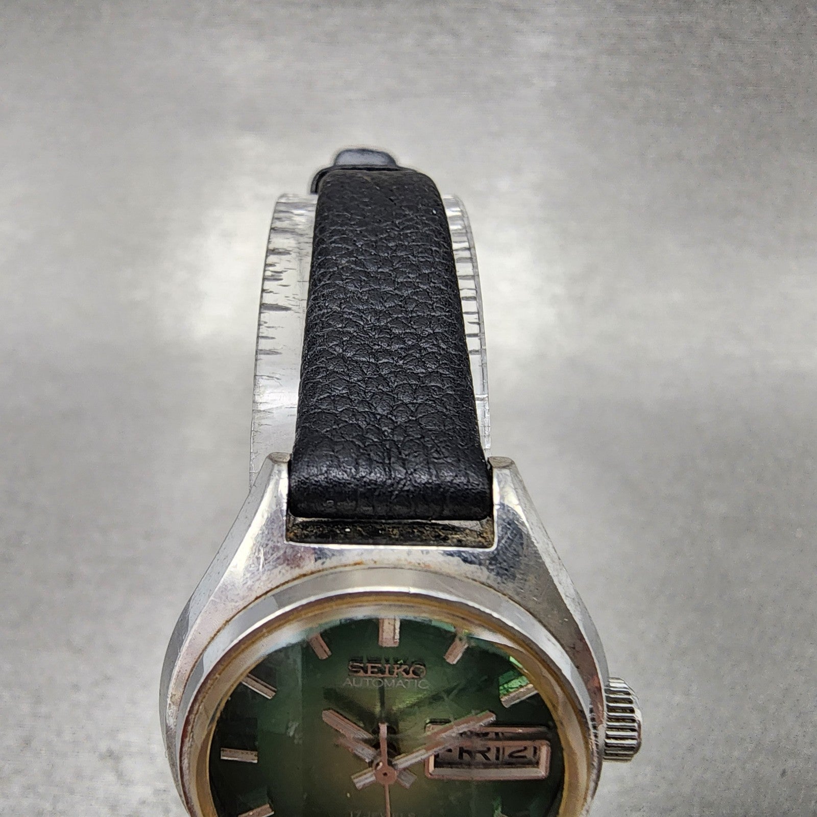 Seiko Automatic Watch Women 24mm Green Dial Silver Tone Daydate 22060300 Runs4