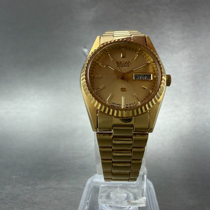 Seiko SQ Watch Women 24mm Champagne Dial Gold Tone Daydate 3e23-0a69 New Battery5