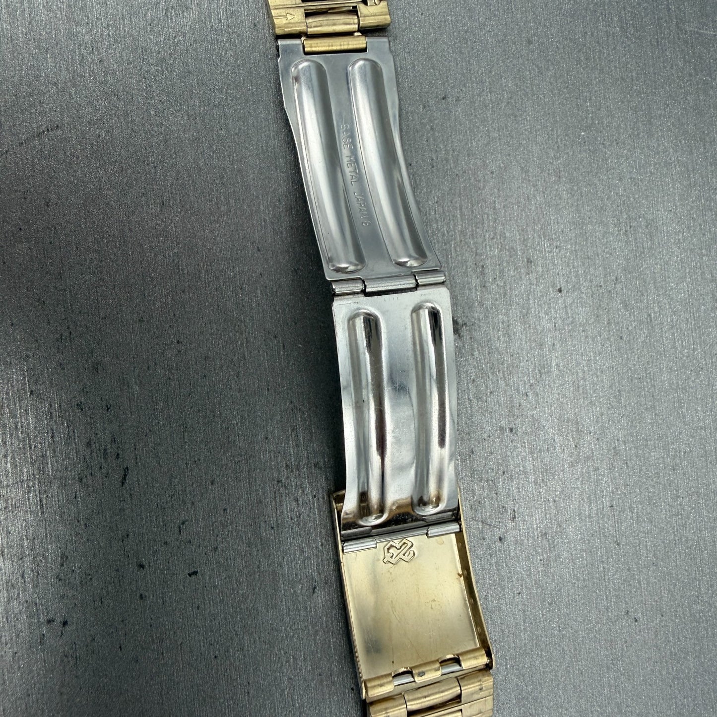 Seiko SQ Bracelet 20mm Stainless Steel Gold Tone Tri Folding Clasp Vintage Japan14