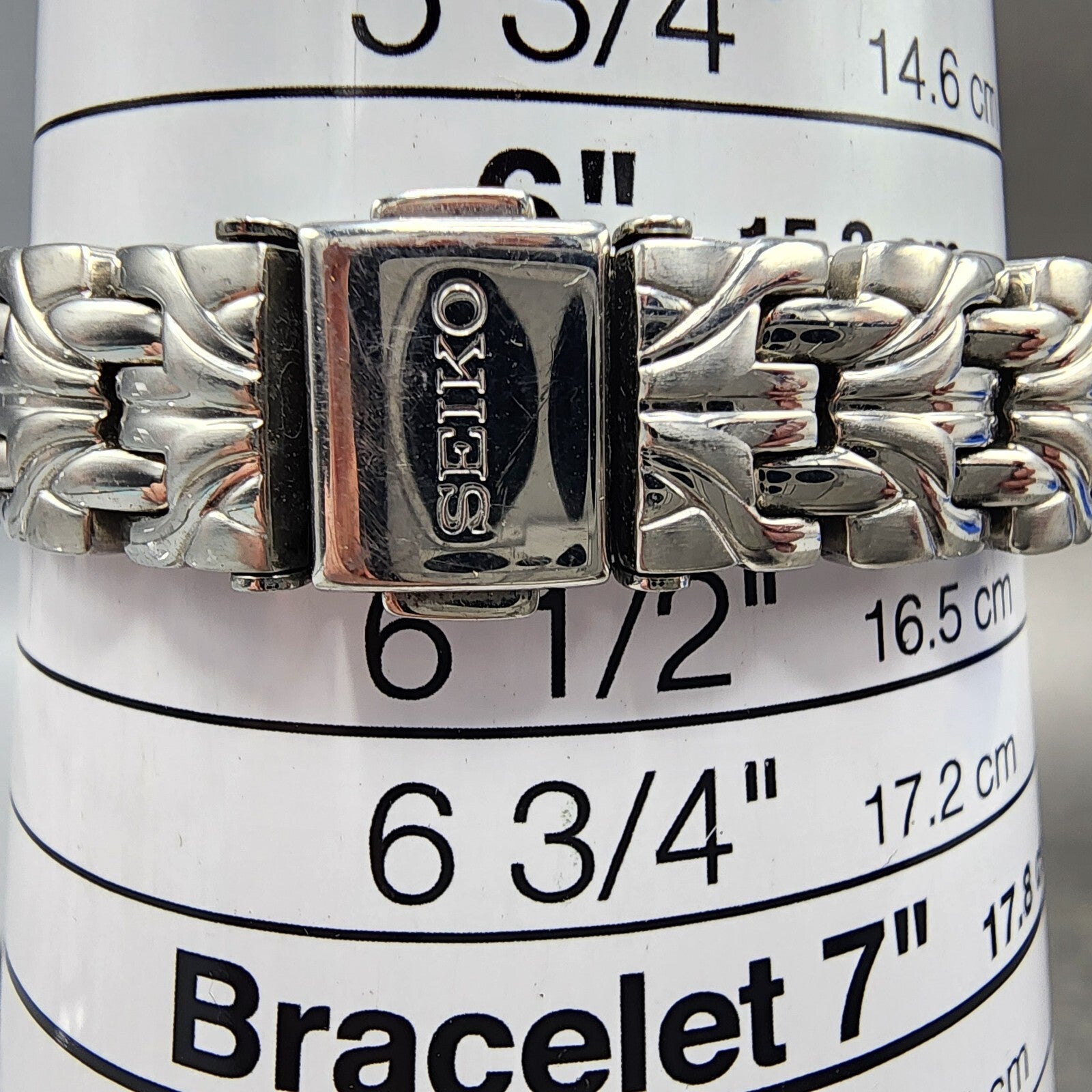 Seiko Solar Watch Women 27mm MOP Dial Steel Date Round Crystal Bezel Runs10