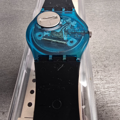 Swatch Metroscape Watch Men 34mm Blue Dial Blue Case GN109 New Battery NOS14