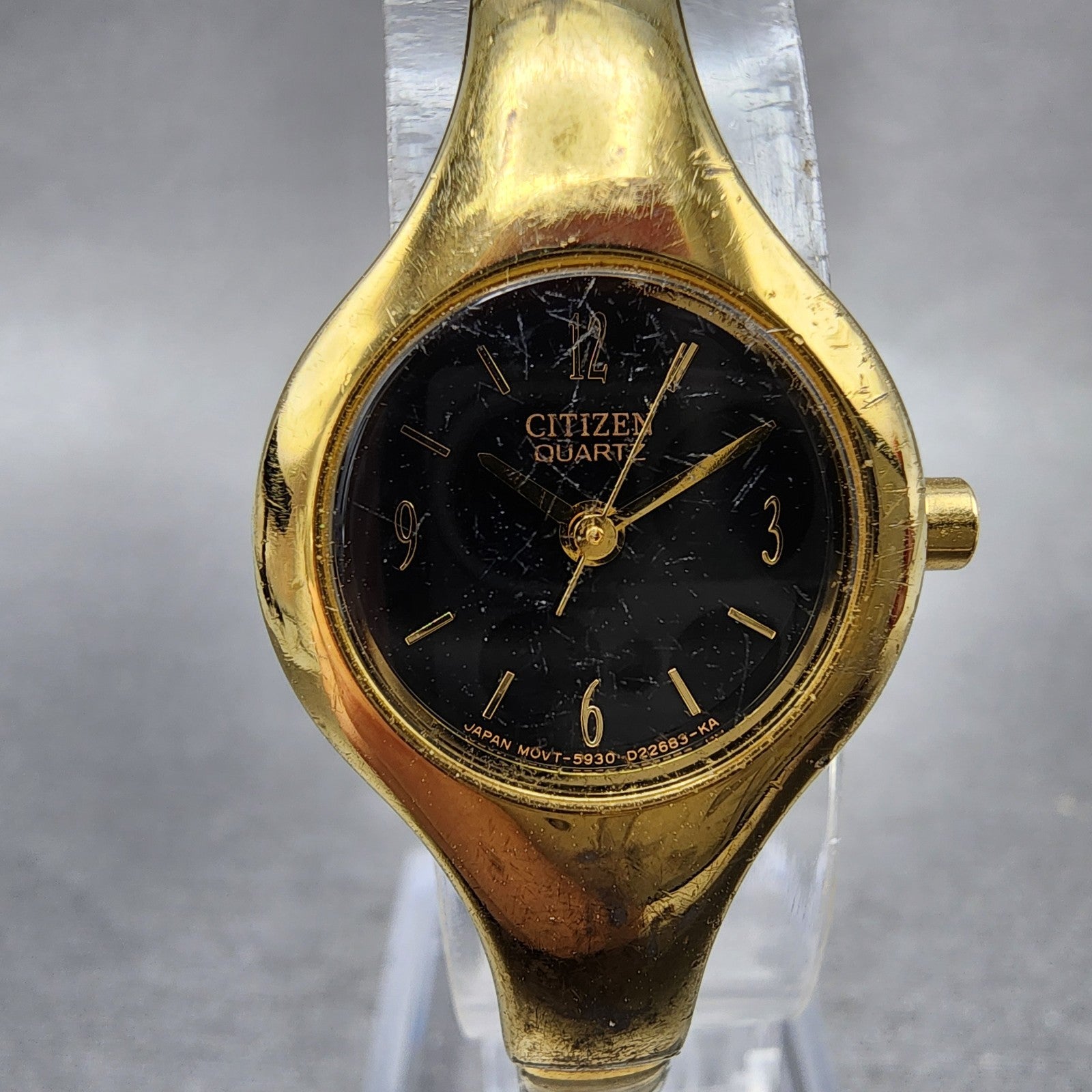 Citizen Watch Women 20mm Black Dial Gold Tone Round 5930S99230 New Battery1