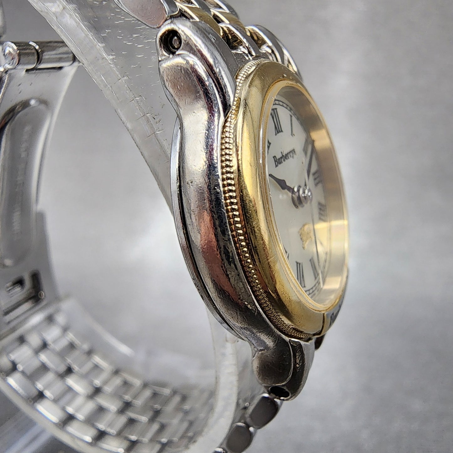 Burberry Watch Women 24mm Silver Dial Two Tone Round 6031G13435 New Battery3