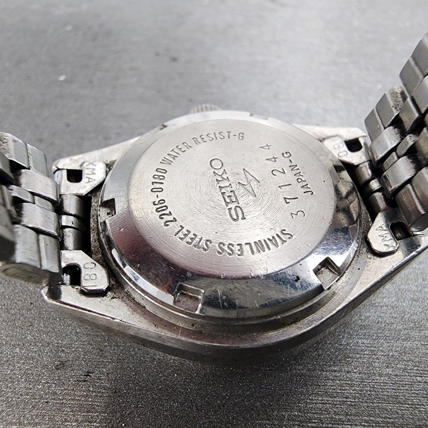 Seiko Automatic Watch Women 25mm Silver Dial Silver Tone Daydate 22060180 Runs8