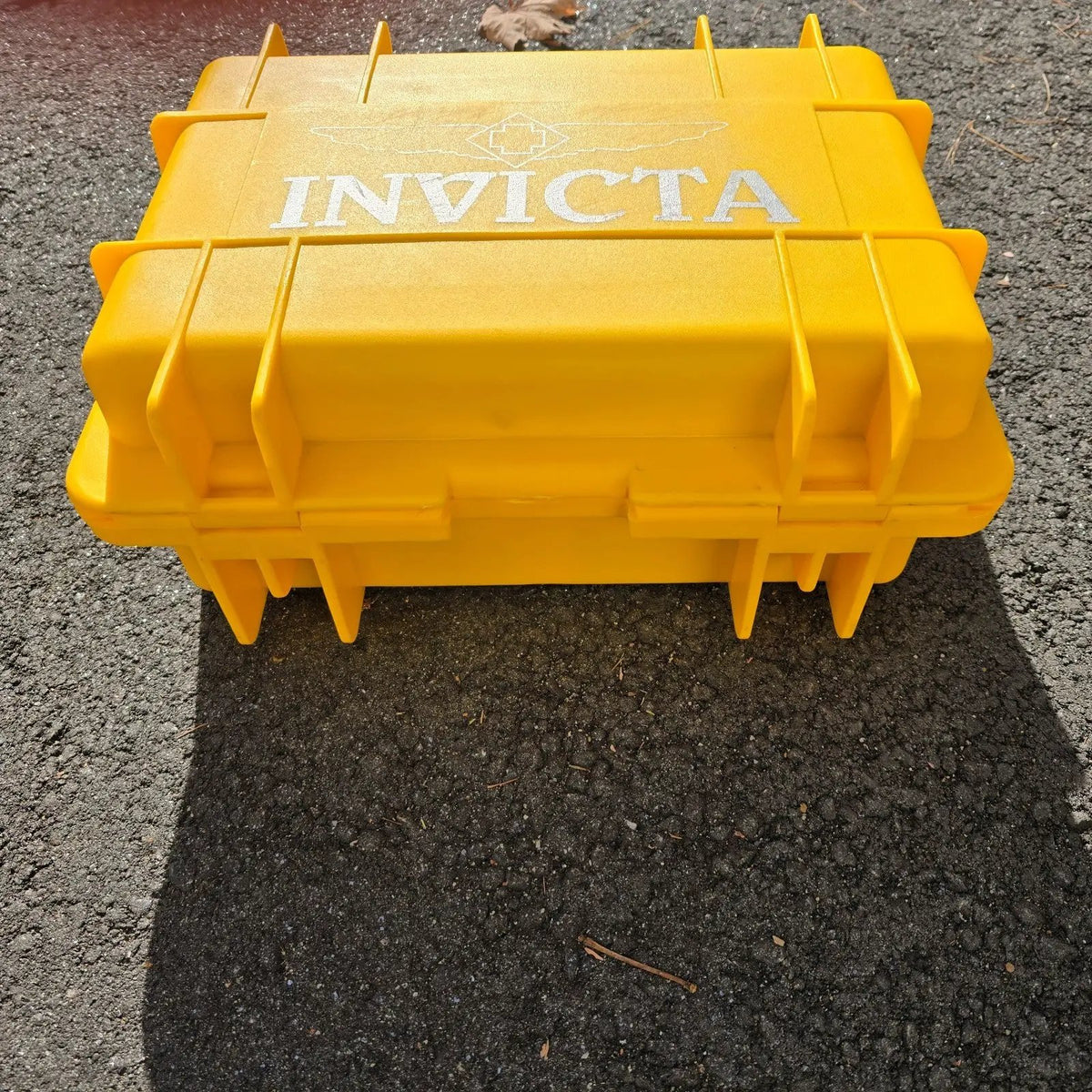 Invicta Watch Case 8 Slot Yellow Black Plastic Foam insert Handle Cary Case K4