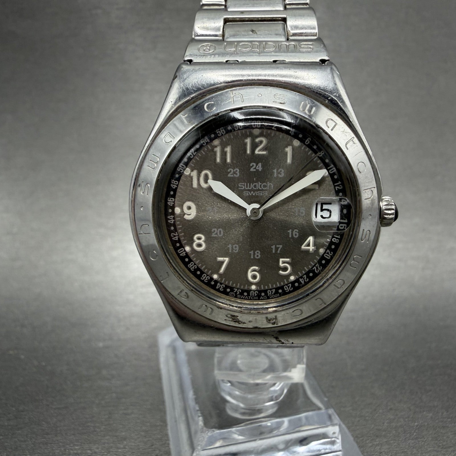 Swatch Irony Happy Joe Watch Women 33m Silver Dial Silver Tone Date Round Newbat0