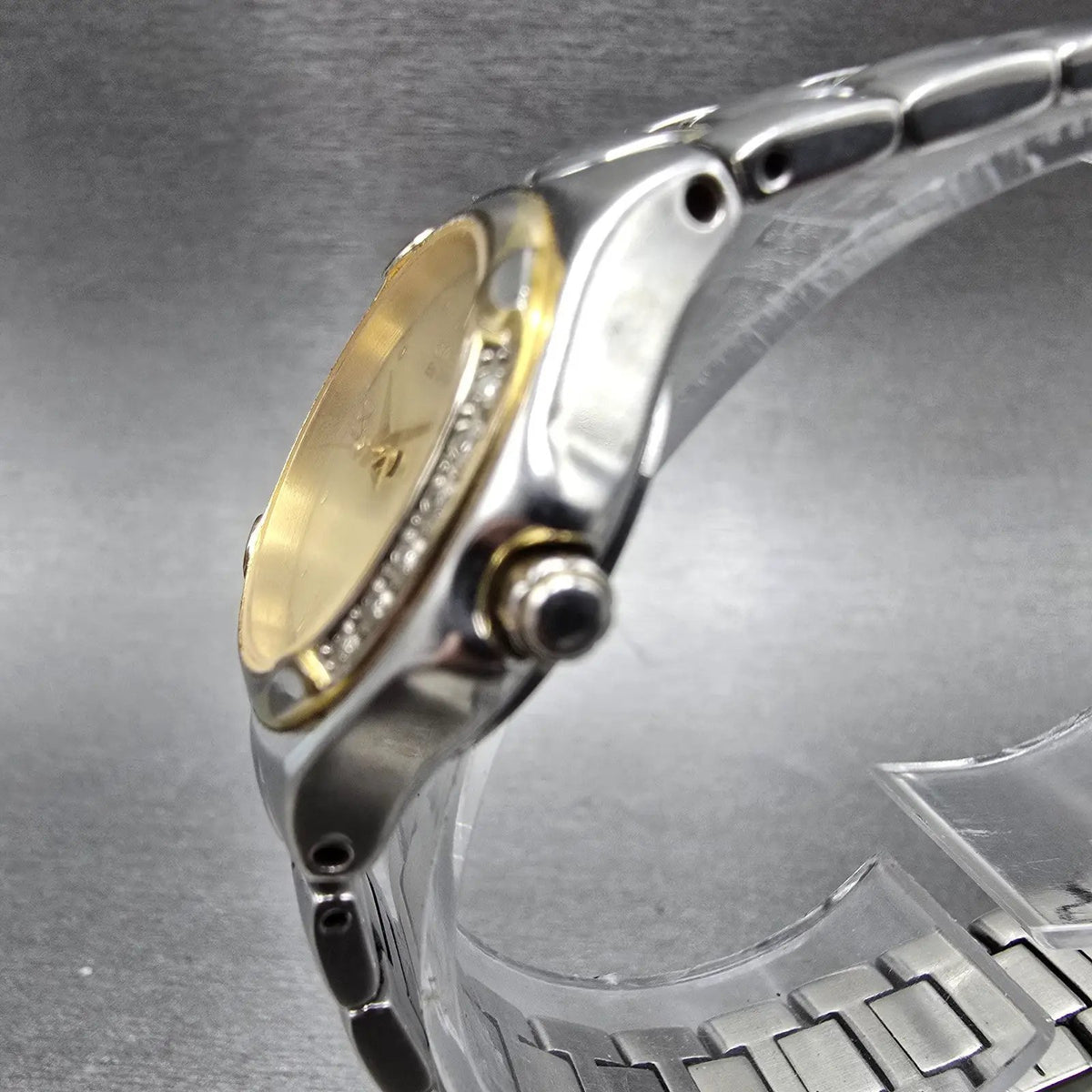Citizen Eco-Drive Watch Women 25mm Cream Dial Two Tone Date Diamonds Runs JP2