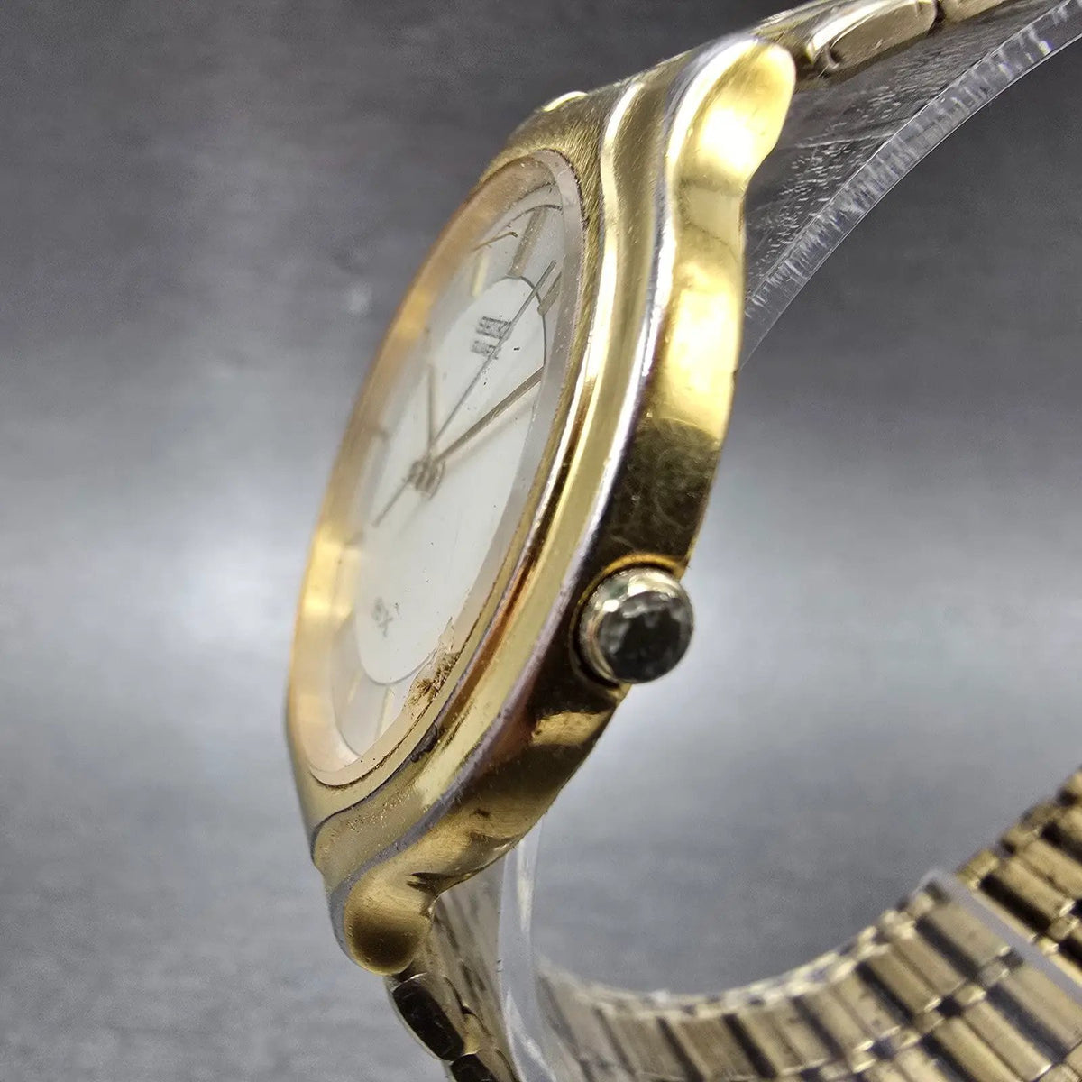Seiko SX Watch Men 34mm White Dial Gold Tone Round V701-6K00 READ!!! PARTS3