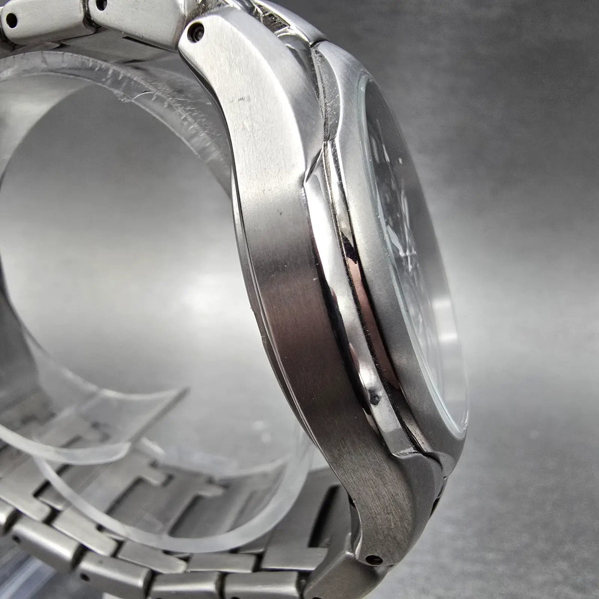 Citizen Eco-Drive Chronograph Watch Men 43mm Black Dial Titanium Date Round Runs3