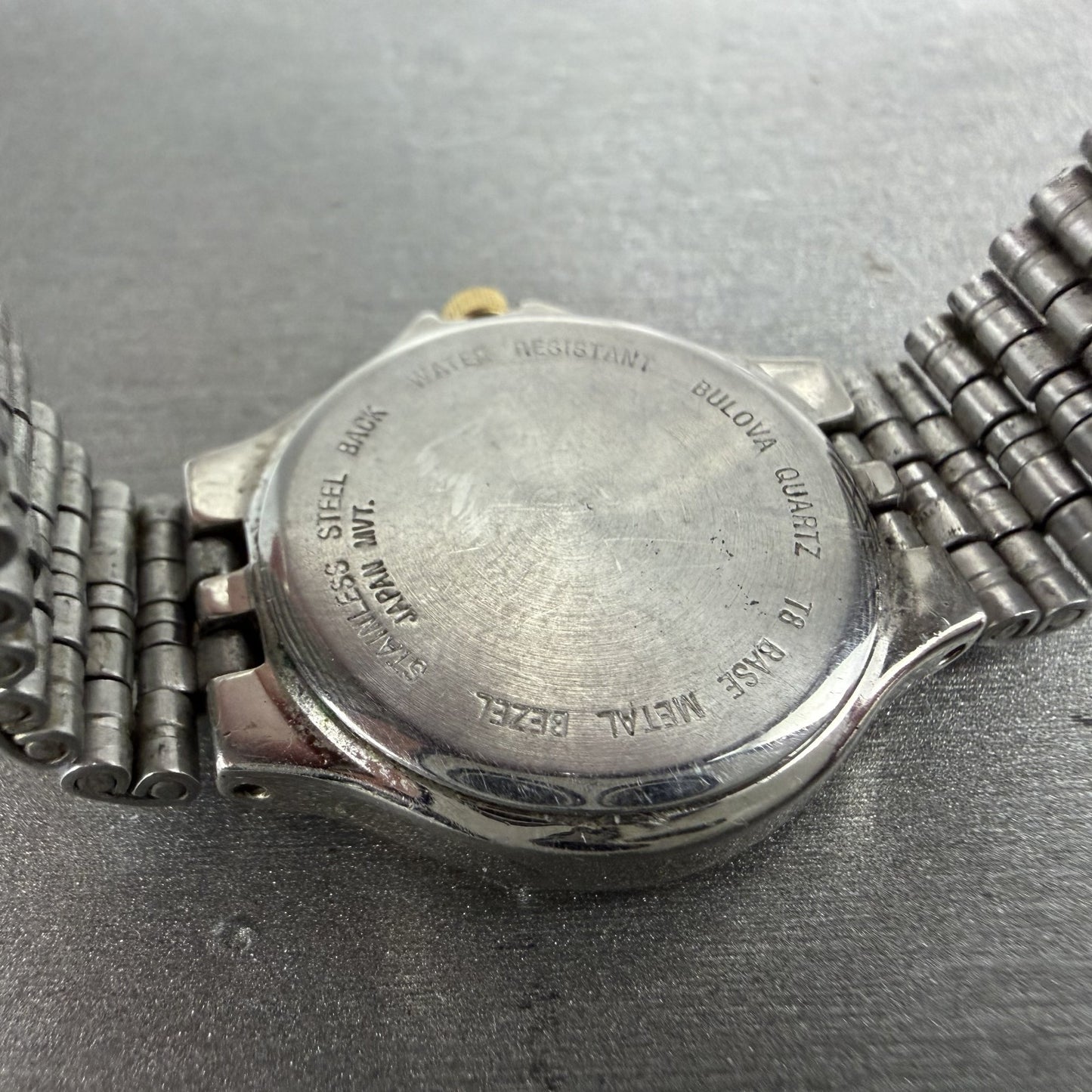 Bulova Watch Women 24mm White Dial two Tone Date Round 98M02 New Battery ABCD9