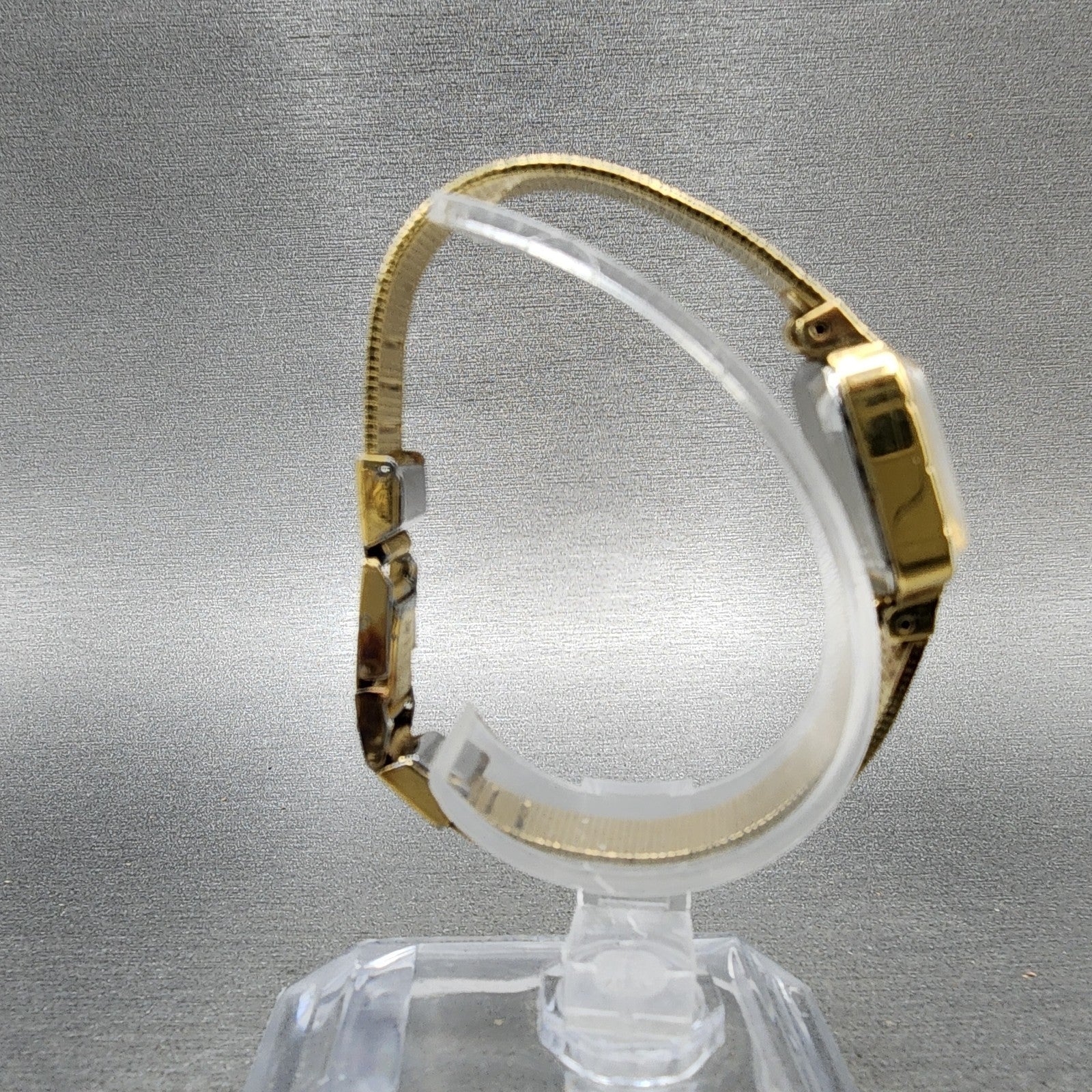 Seiko Tank Watch Women 16mm Champagne Dial Gold Tone Manual 115179 Runs8