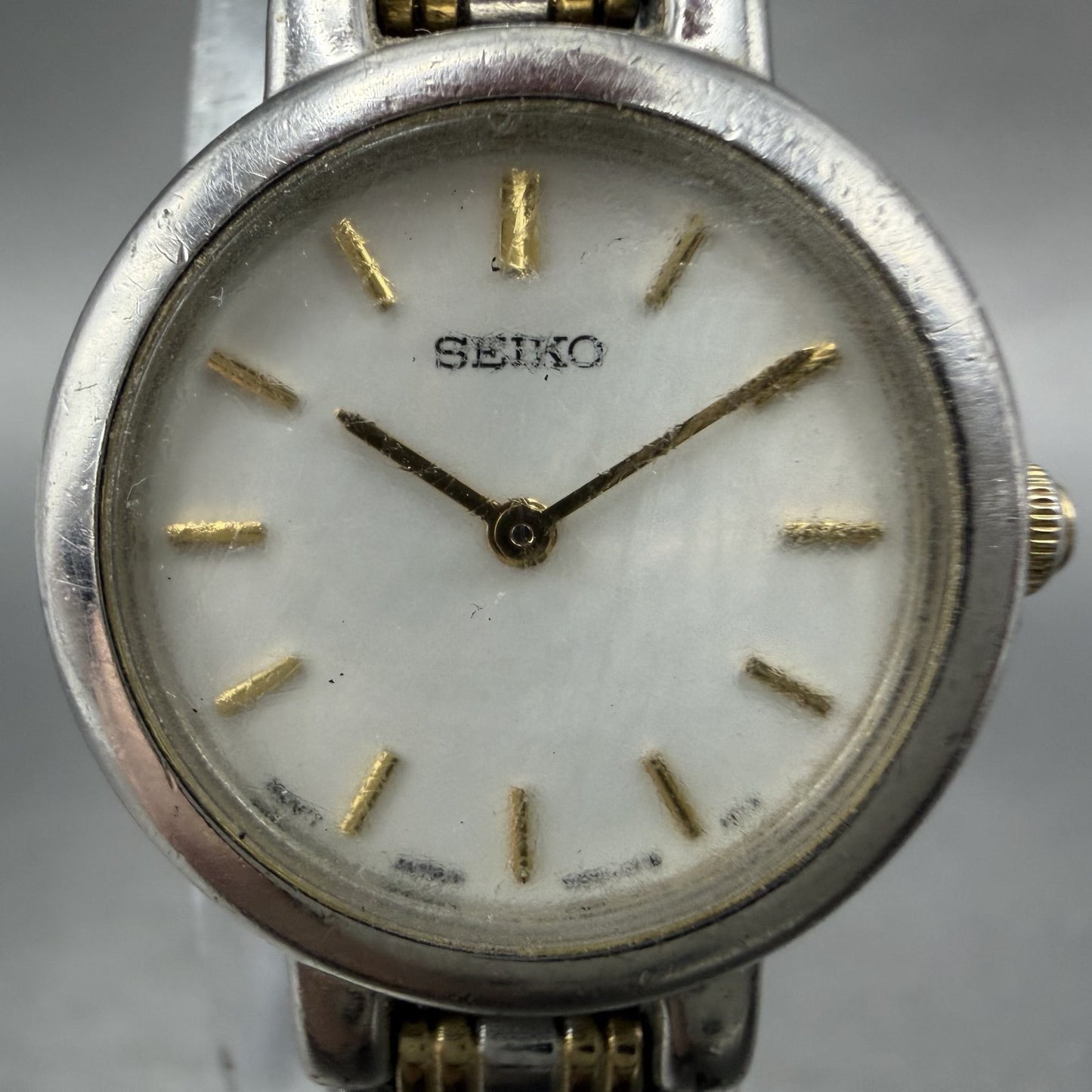 Seiko Watch Women 21mm White Dial Two Tone Round 1N00-1E09 New Battery ABC1