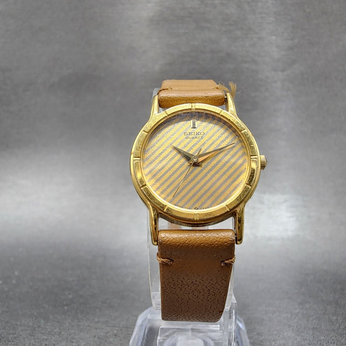 Seiko Watch Women 22mm Gold Dial Gold Tone Round 73210210 New Battery5