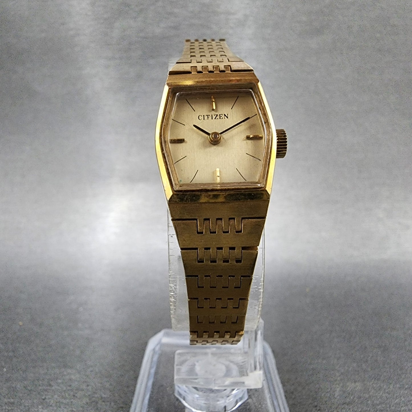 Citizen Watch Women 18mm Gold Dial Gold Tone Hexagon 860549 Manual Runs VTG5