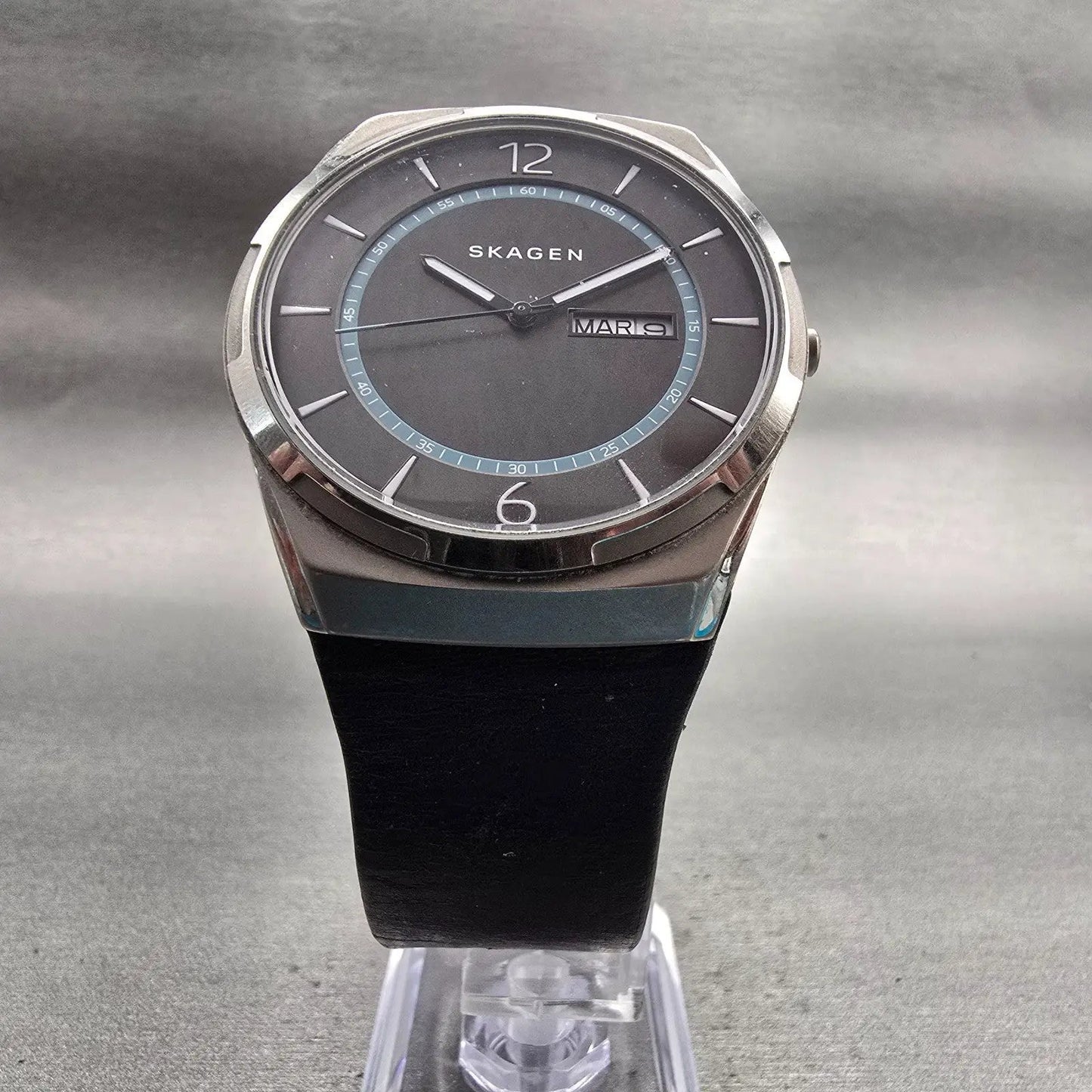 Skagen Melbye Watch Men 40mm Gray Dial Titanium Daydate Round SKW6305 New Batt5